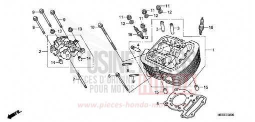 FRONT CYLINDER HEAD VT750CA9 de 2009